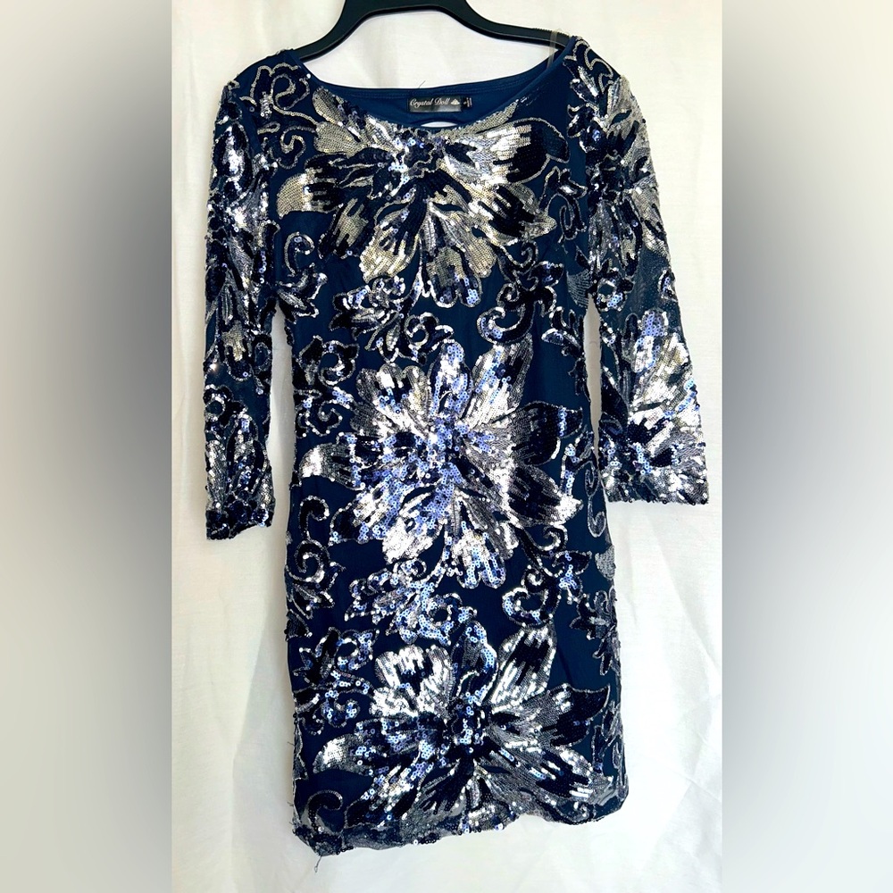 Crystal Doll Women’s Small Sequin Formal Dress.